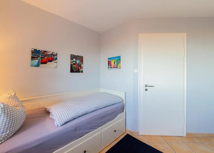 Austernfischer アパート シャルボイツ